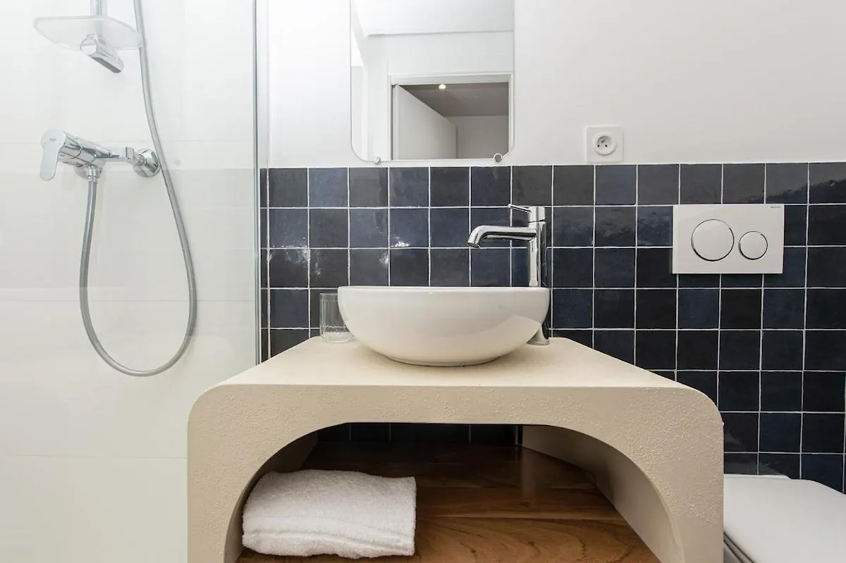 2Mn Monaco - Coquet Appartement Renove - Dm Roquebrune-Cap-Martin